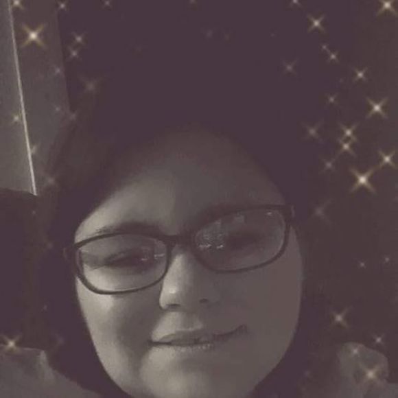 Meet your Posher, Jess - Picture 1 of 1